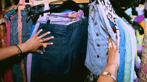 NVLTY 2026: Bagaimana Brand Clothing Inggris Ini Mengubah Streetwear Menjadi Identitas Gaya Generasi Baru?